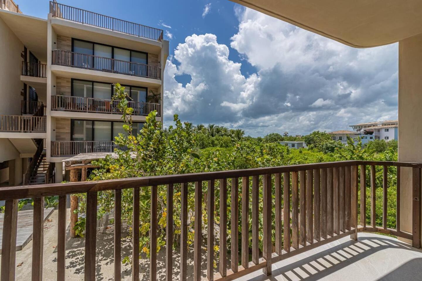 Pool View Loft Steps From The Ocean In Punta Cocos - C101 Hotel Isla Holbox Buitenkant foto