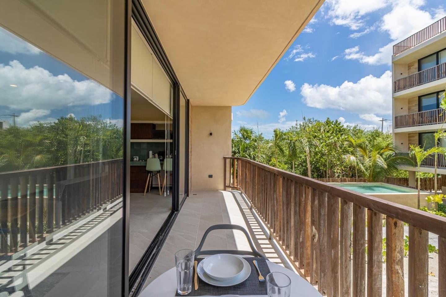 Pool View Loft Steps From The Ocean In Punta Cocos - C101 Hotel Isla Holbox Buitenkant foto